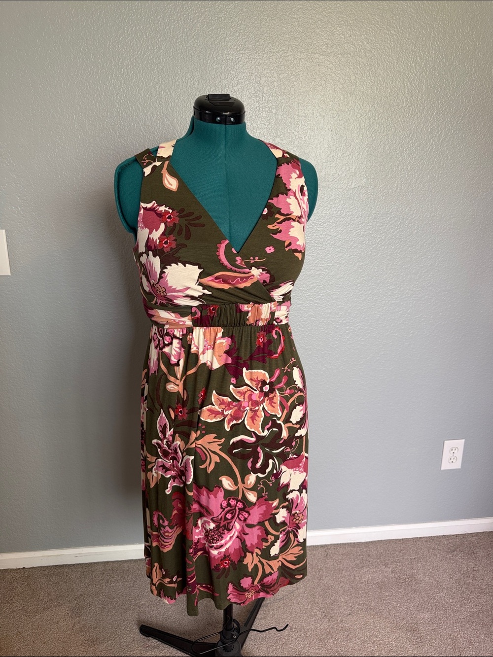 Soma Floral V-Neck Criss-Cross Back Bra Dress